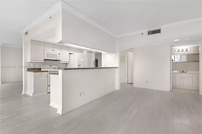 [Address not provided], Aventura, FL 33180 - Photo 21