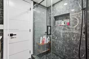 2723 NE 164th St, North Miami Beach, FL 33160 - Photo 15