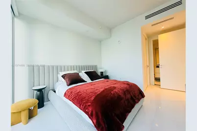 300 Biscayne Blvd Way #3908, Miami, FL 33131 - Photo 9