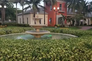 8373 Lake Dr, Doral, FL 33166 - Photo 17