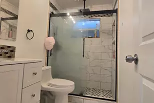 565 NW 54th St, Boca Raton, FL 33487 - Photo 13