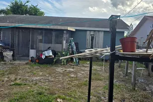 565 NW 54th St, Boca Raton, FL 33487 - Photo 19