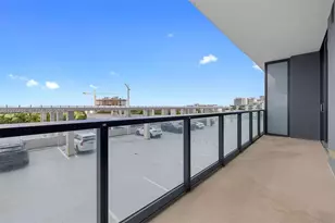 101 Diplomat Pkwy, Hallandale Beach, FL 33009 - Photo 9