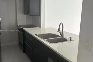 7545 E Treasure Dr, North Bay Village, FL 33141 - Photo 3