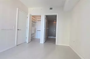 501 NE 31st St, Miami, FL 33137 - Photo 17