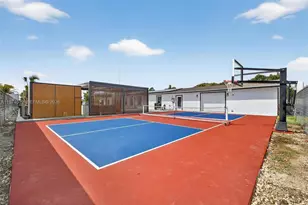 16405 SW 228th St, Miami, FL 33170 - Photo 57