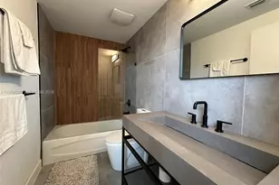 1 Glen Royal Pkwy, Miami, FL 33125 - Photo 13