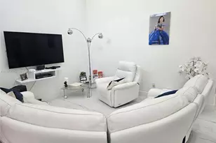 17914 NW 66th Ct Cir, Hialeah, FL 33015 - Photo 9