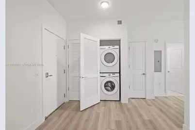 101 Diplomat Pkwy #1705, Hallandale Beach, FL 33009 - Photo 13