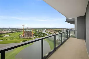 101 Diplomat Pkwy, Hallandale Beach, FL 33009 - Photo 9