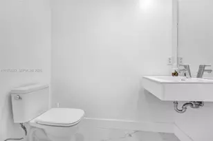 17111 Biscayne Blvd, North Miami Beach, FL 33160 - Photo 21