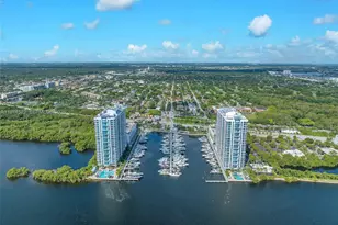 17111 Biscayne Blvd, North Miami Beach, FL 33160 - Photo 43