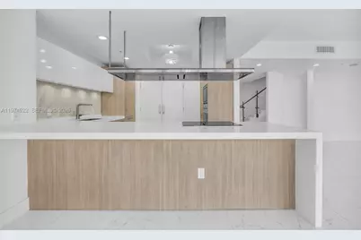 17111 Biscayne Blvd #411, North Miami Beach, FL 33160 - Photo 13
