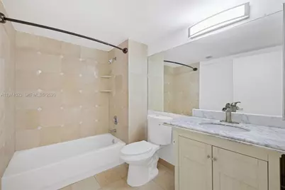 650 West Ave #1102, Miami Beach, FL 33139 - Photo 17
