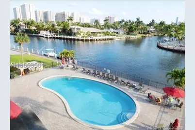 301 Golden Isles Dr #109, Hallandale Beach, FL 33009 - Photo 9