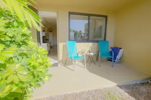 301 Golden Isles Dr, Hallandale Beach, FL 33009 - Photo 11