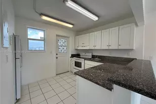 13215 NE 6th Ave, North Miami, FL 33161 - Photo 5