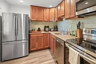 20500 W Country Club Dr, Aventura, FL 33180 - Photo 19