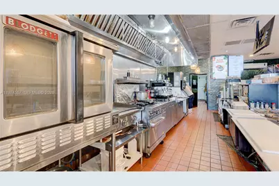 Kendall Miami, Miami, FL 33193 - Photo 5