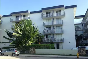 1801 S Treasure Dr, North Bay Village, FL 33141 - Photo 29