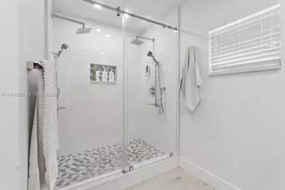 [Address not provided], Pembroke Pines, FL 33029 - Photo 15