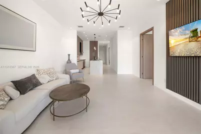 246 NE 6th Ave #302, Delray Beach, FL 33483 - Photo 5