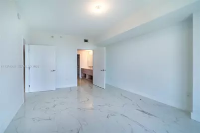 16385 Biscayne Blvd #417, North Miami Beach, FL 33160 - Photo 23
