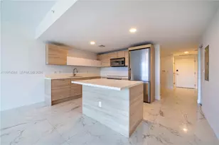 16385 Biscayne Blvd, North Miami Beach, FL 33160 - Photo 1