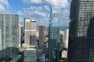 88 SW 7th St, Miami, FL 33130 - Photo 13