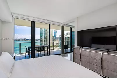 650 NE 32nd St #2005, Miami, FL 33137 - Photo 13