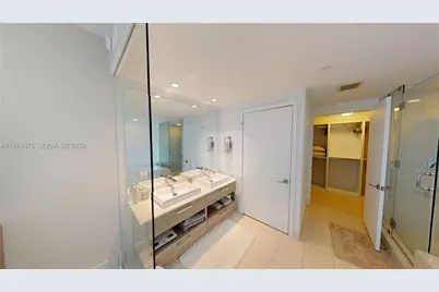 650 NE 32nd St #2005, Miami, FL 33137 - Photo 21