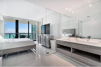 650 NE 32nd St #2005, Miami, FL 33137 - Photo 15