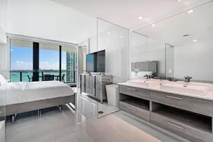 650 NE 32nd St, Miami, FL 33137 - Photo 15