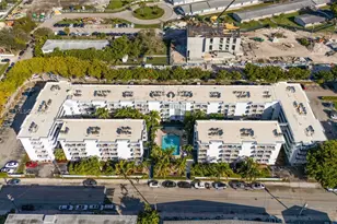 1801 S Treasure Dr, North Bay Village, FL 33141 - Photo 25