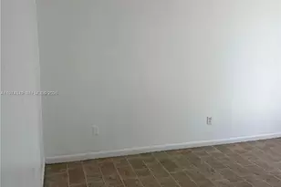 1801 S Treasure Dr, North Bay Village, FL 33141 - Photo 43