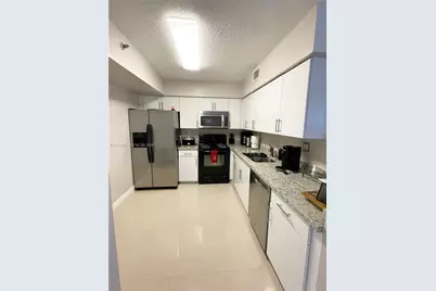 3600 Mystic Pointe Dr #610, Aventura, FL 33180 - Photo 3