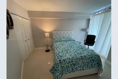 3600 Mystic Pointe Dr #610, Aventura, FL 33180 - Photo 5