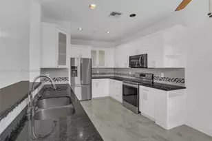 659 Vista Meadows Dr, Weston, FL 33327 - Photo 13