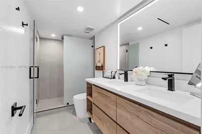 881 Ocean Dr #27D, Key Biscayne, FL 33149 - Photo 27