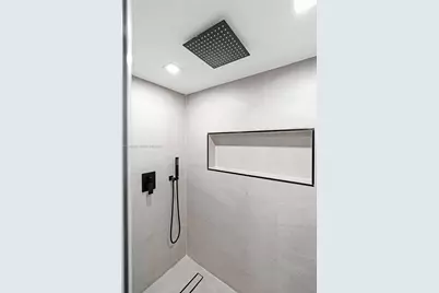 881 Ocean Dr #27D, Key Biscayne, FL 33149 - Photo 39