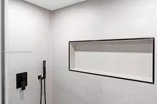 881 Ocean Dr, Key Biscayne, FL 33149 - Photo 39