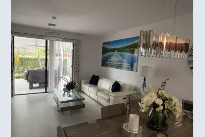 10916 SW 235th Ln, Homestead, FL 33032 - Photo 9