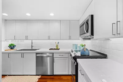 2600 Cardena St #PH4, Coral Gables, FL 33134 - Photo 5