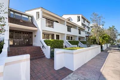 2600 Cardena St #PH4, Coral Gables, FL 33134 - Photo 15