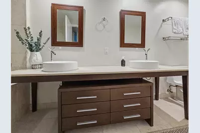 475 Brickell Ave #4611, Miami, FL 33131 - Photo 15