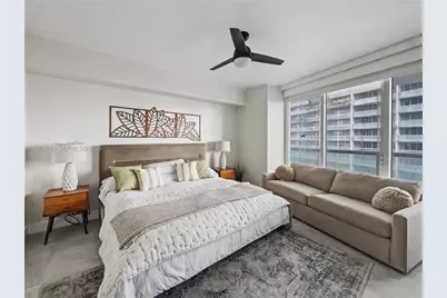 475 Brickell Ave #4611, Miami, FL 33131 - Photo 11
