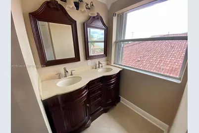 13851 SW 38th Ln, Miami, FL 33175 - Photo 11