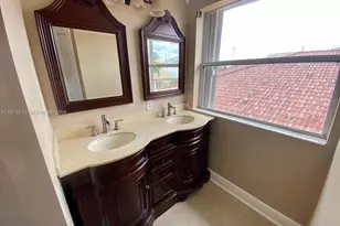 13851 SW 38th Ln, Miami, FL 33175 - Photo 11