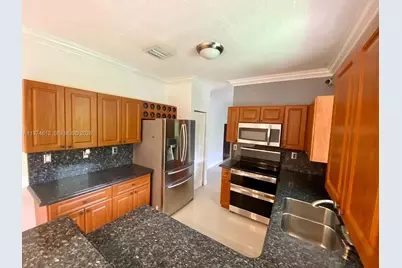 13851 SW 38th Ln, Miami, FL 33175 - Photo 7