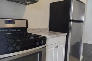 8430 Harding Ave, Miami Beach, FL 33141 - Photo 17